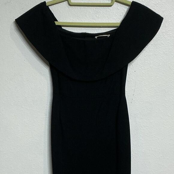 Aritzia Babaton Ruslan Off the Shoulder Bodycon Black Midi Dress Sz 00 - Picture 3 of 11